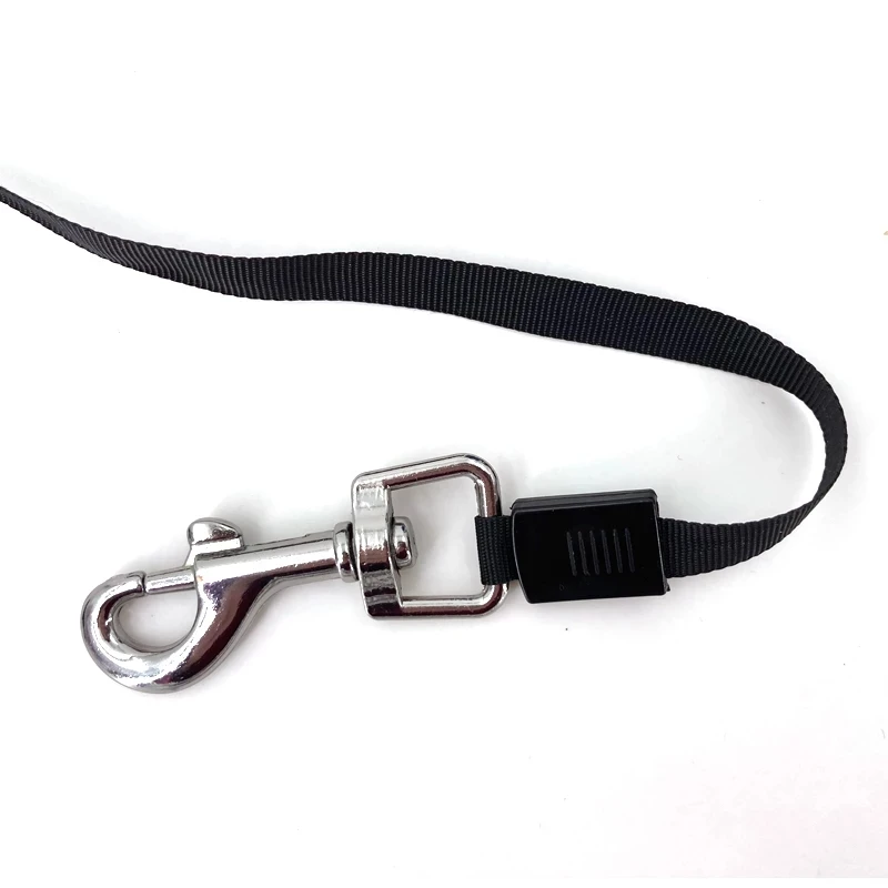 Retractable Dog Leash 3 Meters 5 Meters Pet Leash Traction Rope Belt Automatic Flexible Leash For Small Medium Large Dog Product - Image 4