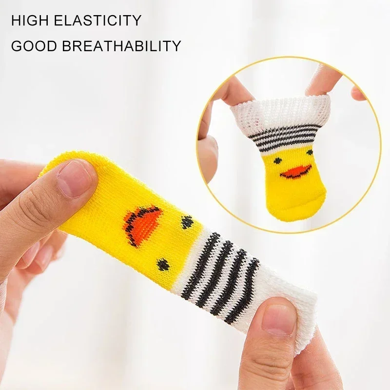 Paw Protector 4pcs/set Dog Socks Foot Covers Warm Anti Slip Shoes - Image 3
